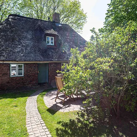 Altes Kapitaenshaus Nieblum